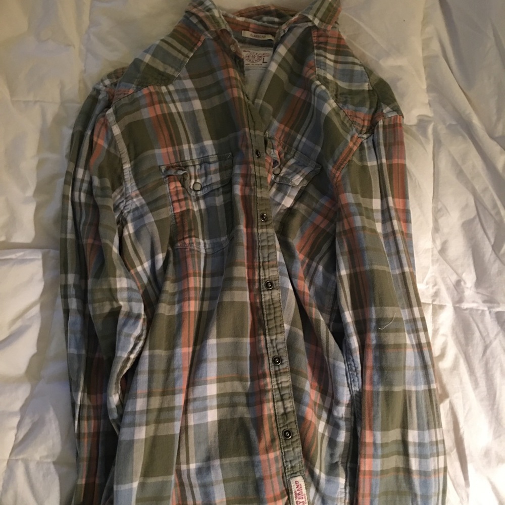 Pearl snap button down